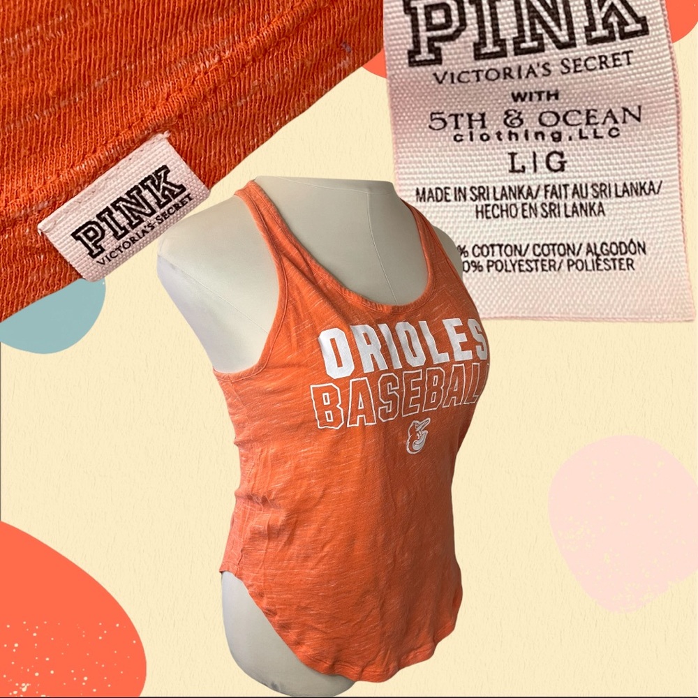 VS PINK Tank Top
-